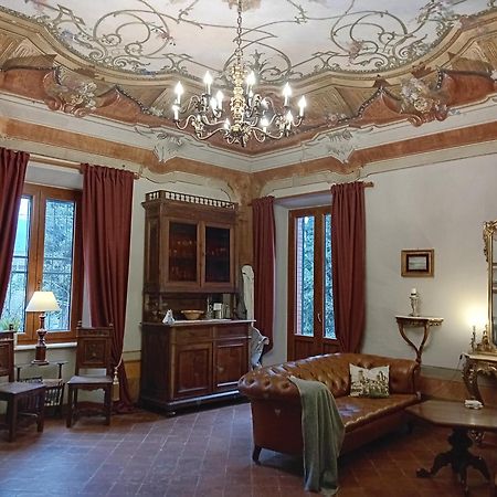 Monti Guesthouse Monti di Licciana Nardi Екстер'єр фото