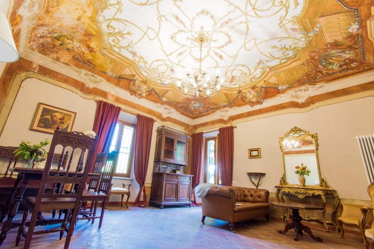 Monti Guesthouse Monti di Licciana Nardi Екстер'єр фото