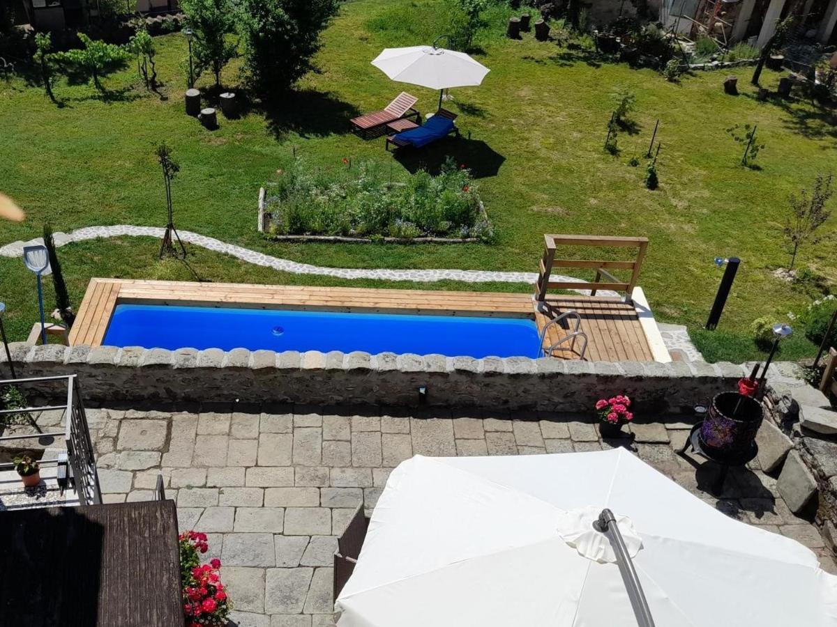 Monti Guesthouse Monti di Licciana Nardi Екстер'єр фото