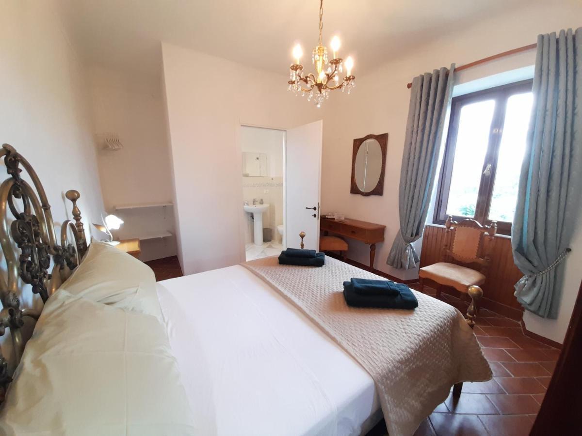 Monti Guesthouse Monti di Licciana Nardi Екстер'єр фото