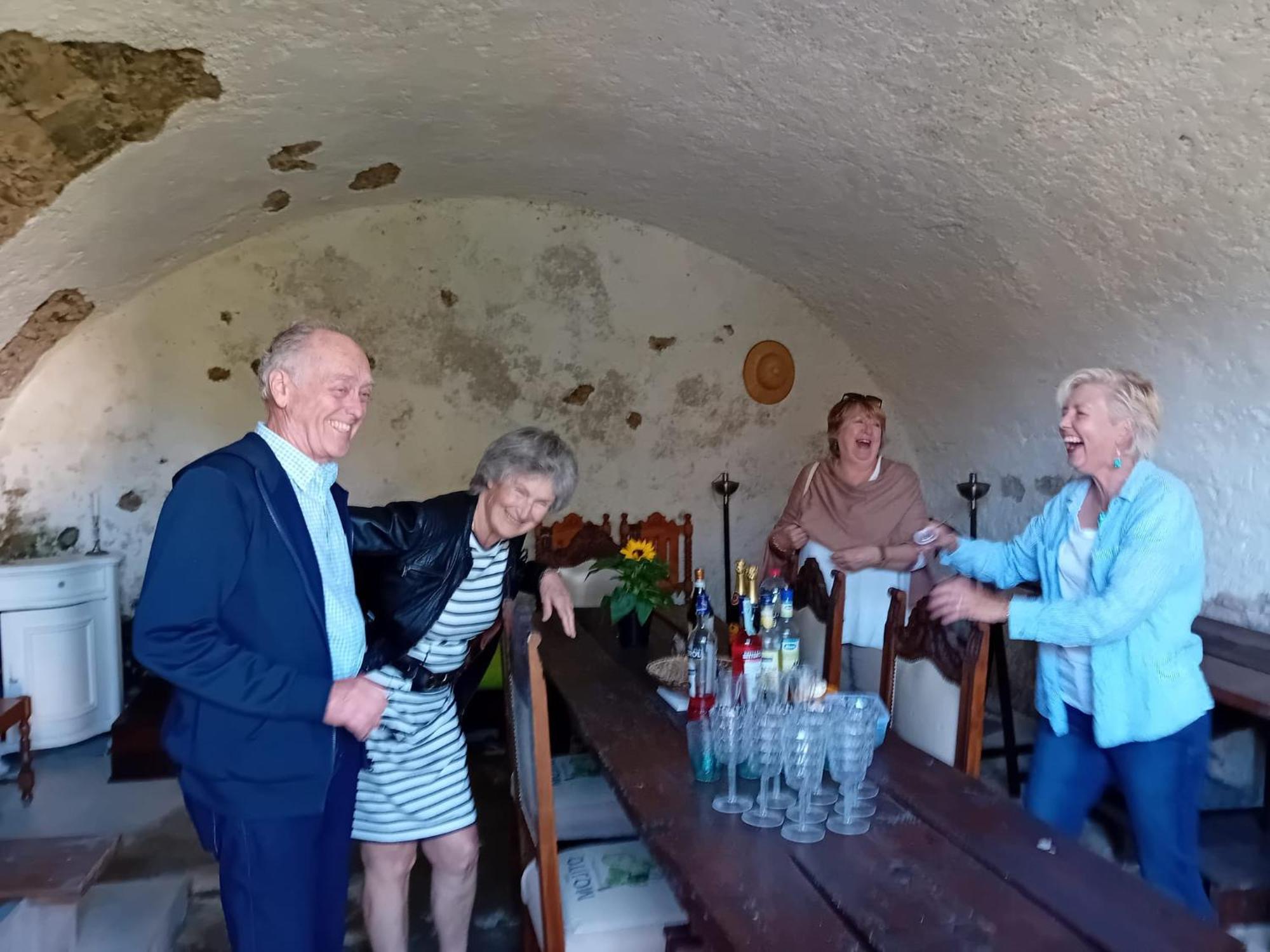 Monti Guesthouse Monti di Licciana Nardi Екстер'єр фото